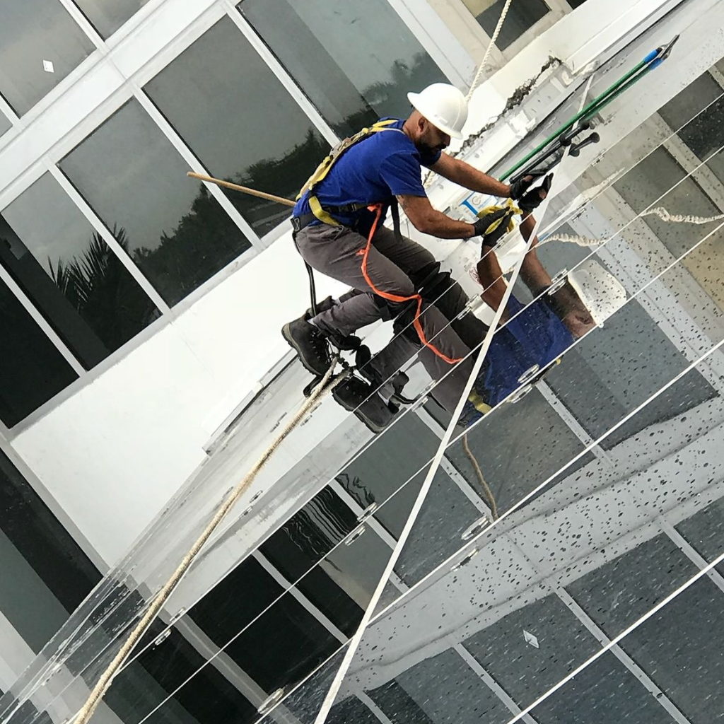 Shopping centre cleaning mirrors in Brisbane and Adelaide by The Clean Master for commercial and residential spaces